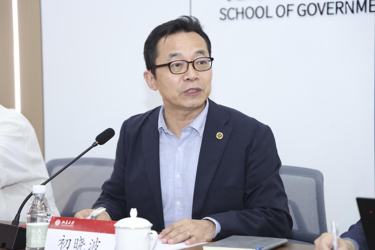 初晓波.jpg